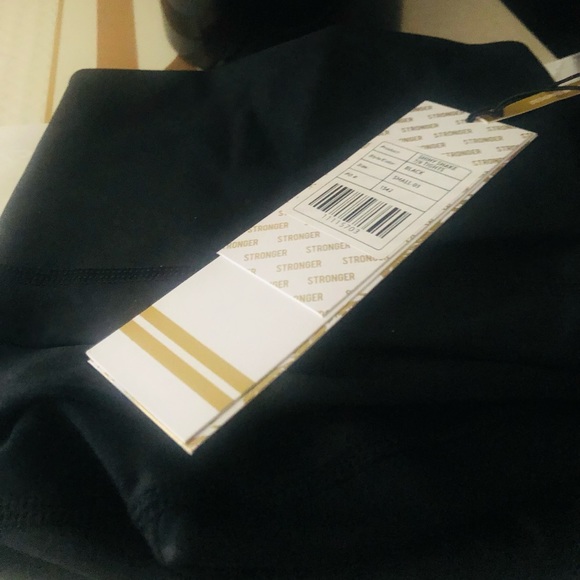 π Stronger Sweden Workout Snake Print Set - Picture 10 of 16